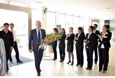 导购必学 送客户离开门店的设计服务注意事项